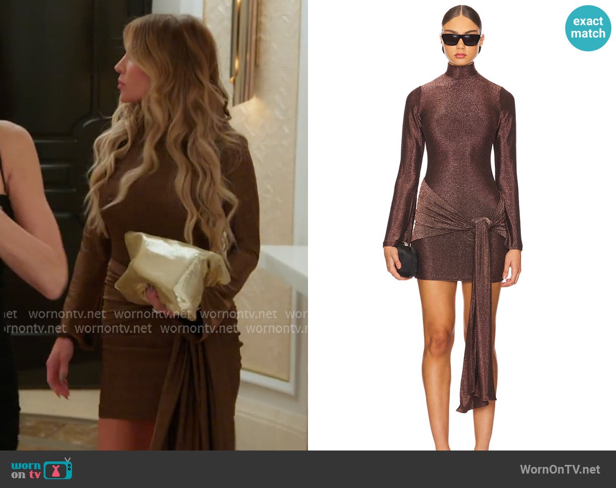 Jennifer's Bardot dress Jennifer's Bardot dress
