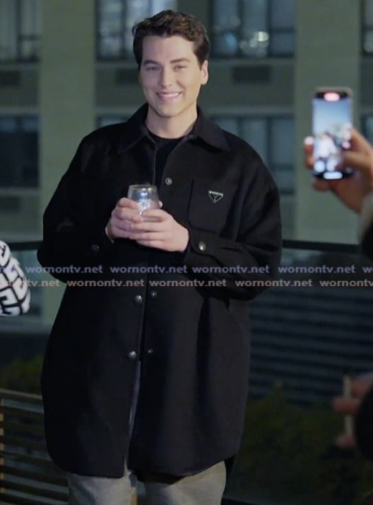 Brooks’s black oversized shirt on Next Gen NYC Brooks’s black oversized shirt on Next Gen NYC