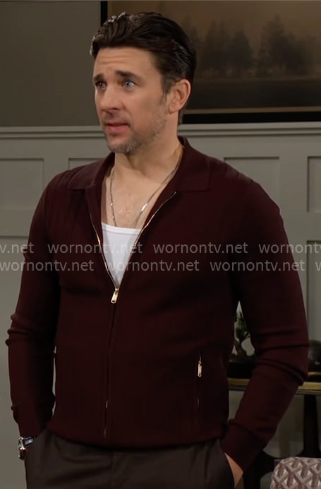 Cane’s brown rib zip cardigan on The Young and the Restless Cane’s brown rib zip cardigan on The Young and the Restless