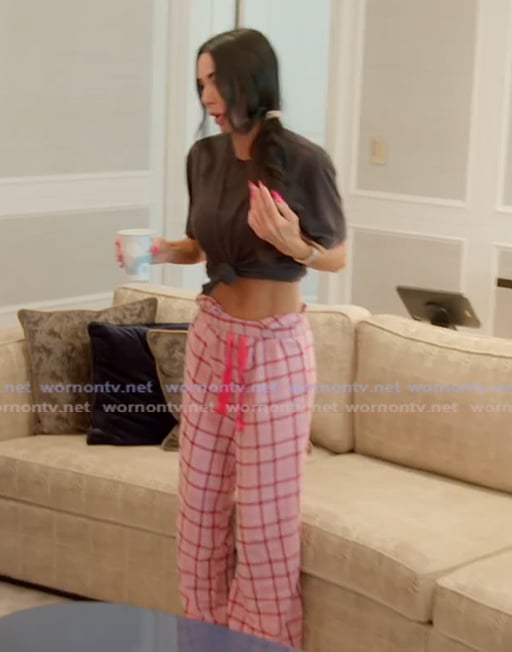 Carmella’s pink plaid pants on The Real Housewives of Orange County Carmella’s pink plaid pants on The Real Housewives of Orange County