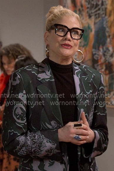 Carol’s green abstract print blazer on Leanne Carol’s green abstract print blazer on Leanne