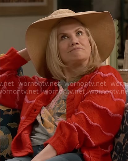 Carol’s red and pink striped cardigan on Leanne