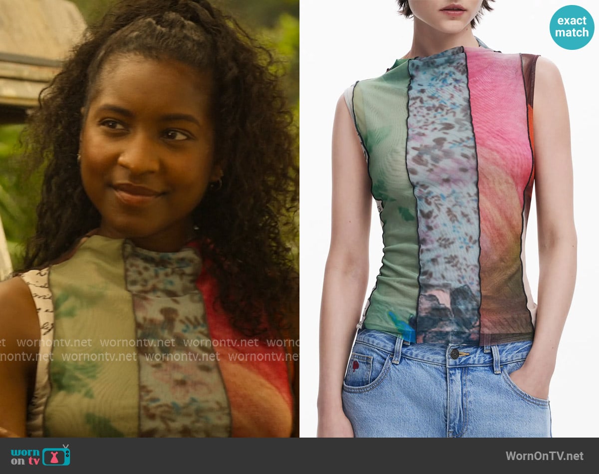 Cleo's Desigual top