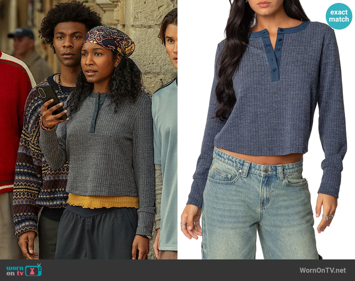 Cleo's Edikted top