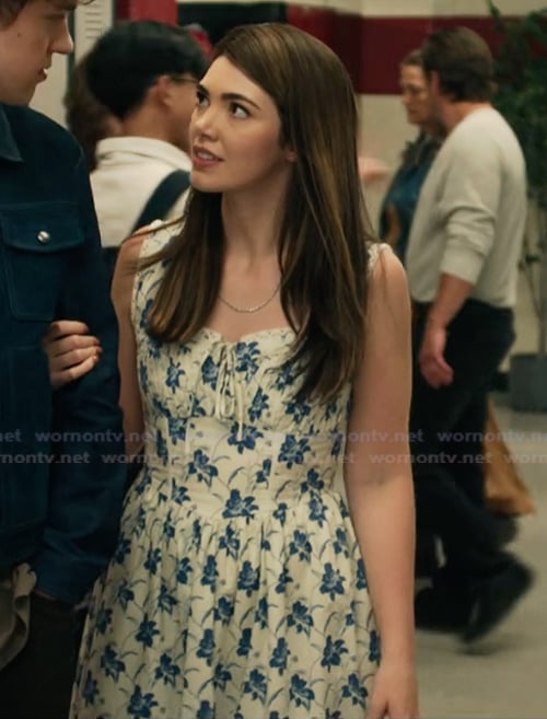 Erin’s floral print dress on My Life with the Walter Boys Erin’s floral print dress on My Life with the Walter Boys