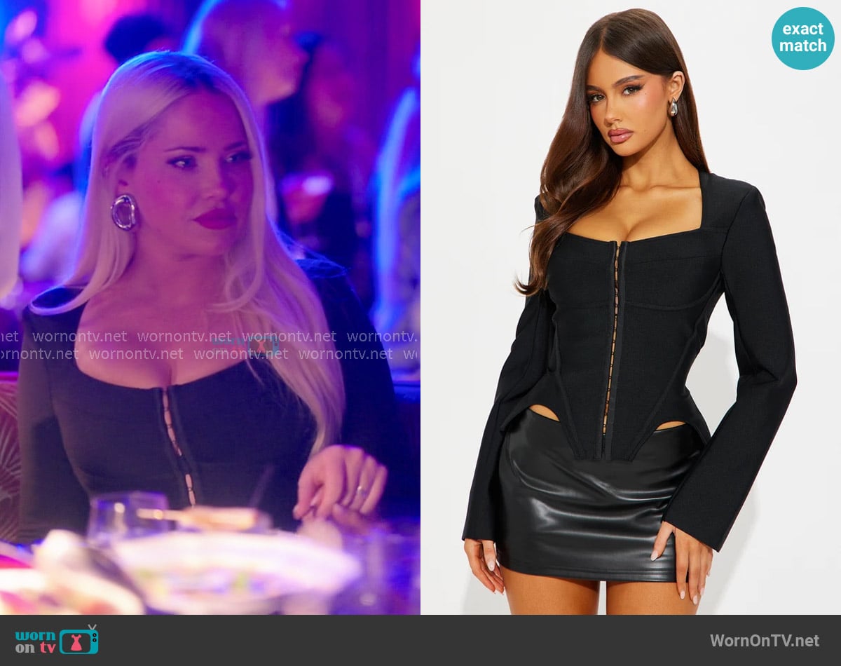 Olivia's Fashion Nova top Olivia's Fashion Nova top