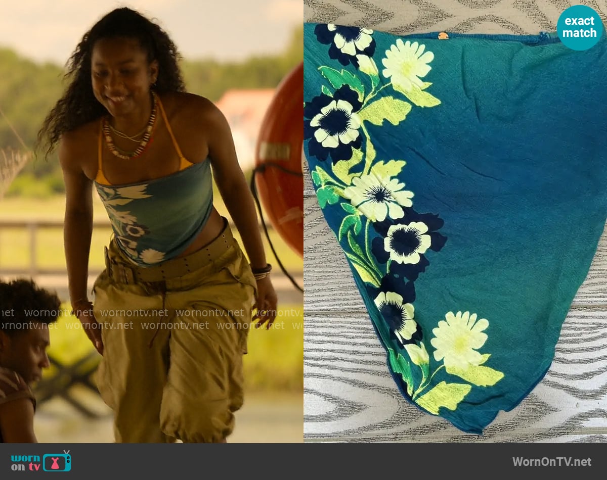 Cleo's Free People top