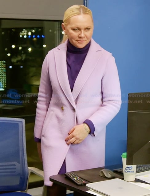 Galyna’s pink coat on The McBee Dynasty Real American Cowboys Galyna’s pink coat on The McBee Dynasty Real American Cowboys