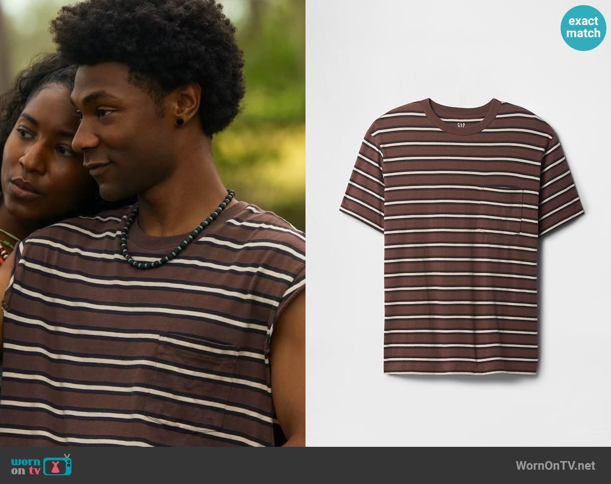 Pope's GAP shirt Pope's GAP shirt