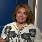 Gilma Avalos’s white and black floral print shirt on NBC News Daily