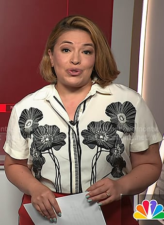 Gilma Avalos's white and black floral print shirt on NBC News Daily