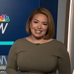 Gilma’s khaki geometric print skirt on NBC News Daily Gilma’s khaki geometric print skirt on NBC News Daily