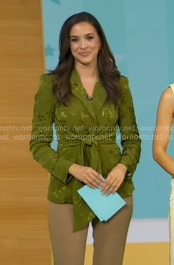 Hanna's green floral tie waist blazer on Good Morning America