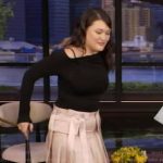 Isa Briones’s ribbon front skirt on Live with Kelly and Mark Isa Briones’s ribbon front skirt on Live with Kelly and Mark
