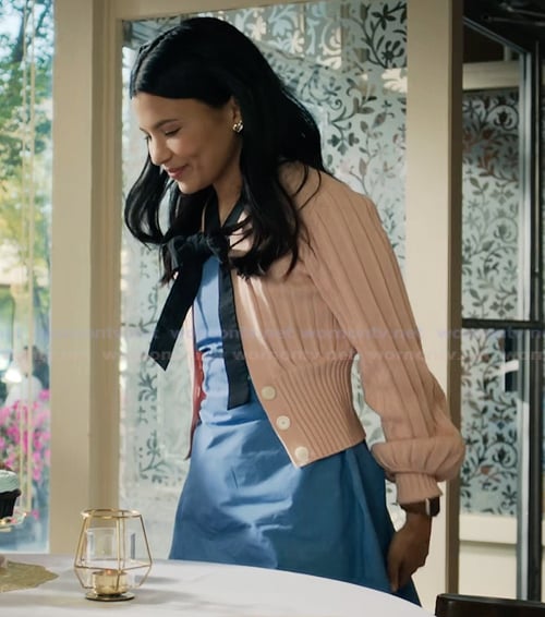 Jackie's pink ribbed cardigan on My Life with the Walter Boys