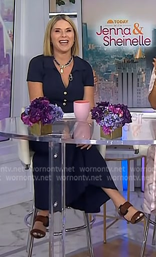 Jenna's brown suede heel sandals on Today