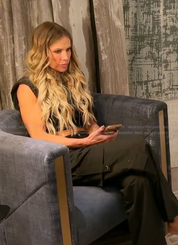 Jennifer's black cargo pants on The Real Housewives of Orange County