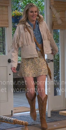 Josie’s fringed white jacket and cowboy boots on Leanne Josie’s fringed white jacket and cowboy boots on Leanne