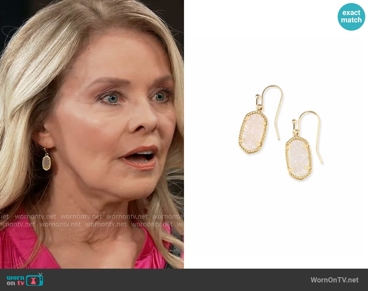 Felicia's Kendra Scott earrings Felicia's Kendra Scott earrings