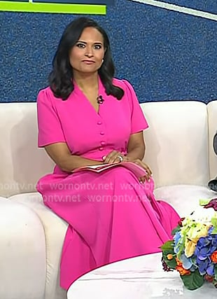 Kristen’s pink v-neck midi dress on Today