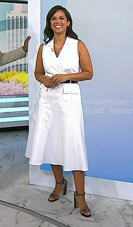 Laura's black studded sandals on Today
