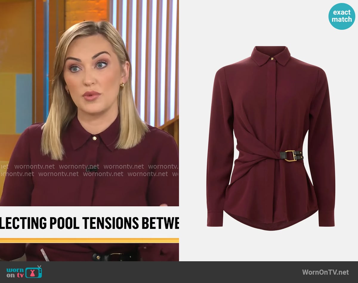 Kelly O'Grady's LAUREN Ralph Lauren top Kelly O'Grady's LAUREN Ralph Lauren top