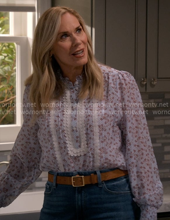 Leanne’s blue floral blouse on Leanne Leanne’s blue floral blouse on Leanne