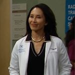 Li’s black polo collar dress on The Bold and the Beautiful Li’s black polo collar dress on The Bold and the Beautiful