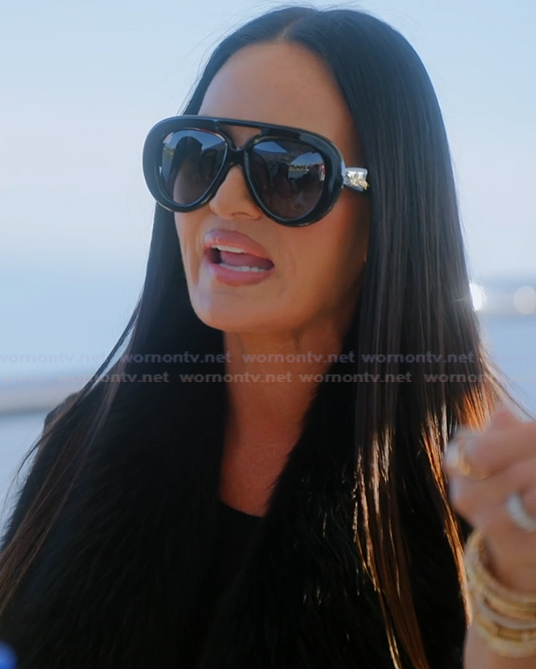 Lisa’s black sunglasses on The Real Housewives Ultimate Girls Trip