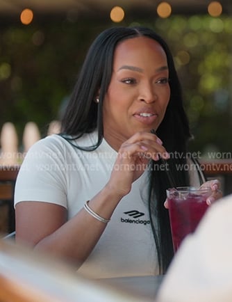 Malika’s white logo embroidered tee on The Girls A Khloe Kardashian Project Malika’s white logo embroidered tee on The Girls A Khloe Kardashian Project
