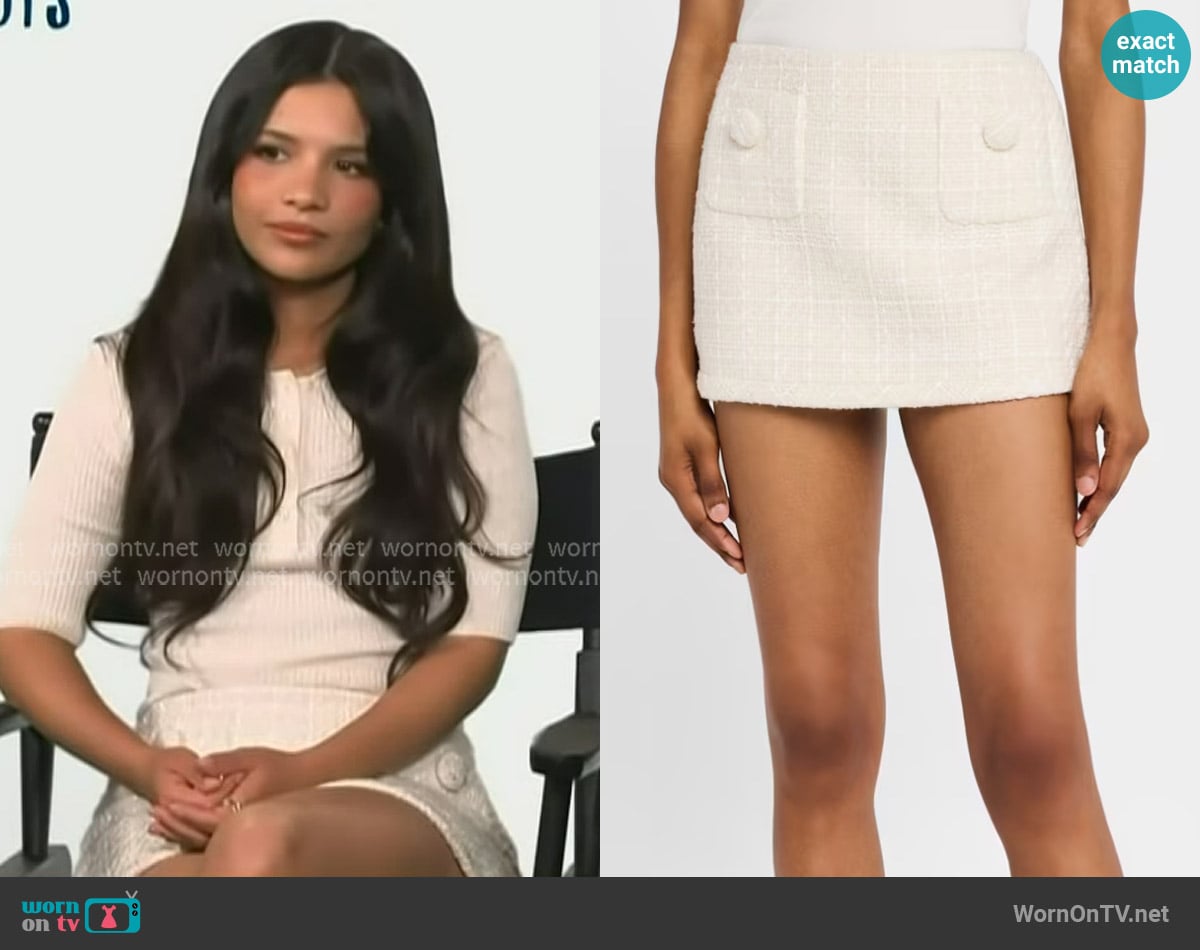 Nikki Rodriguez's Marc Jacobs skirt Nikki Rodriguez's Marc Jacobs skirt