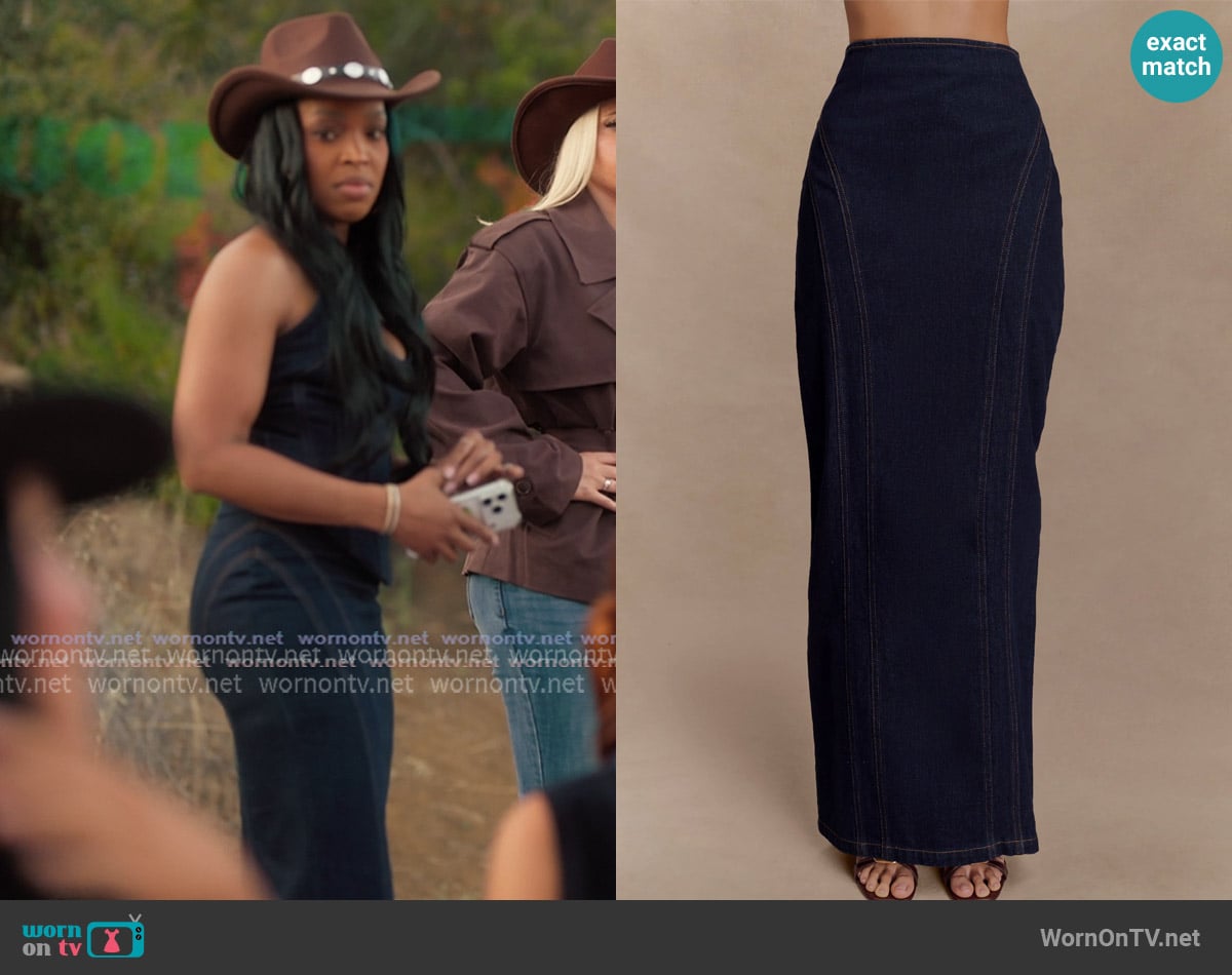 Khadjiah's Meshki skirt