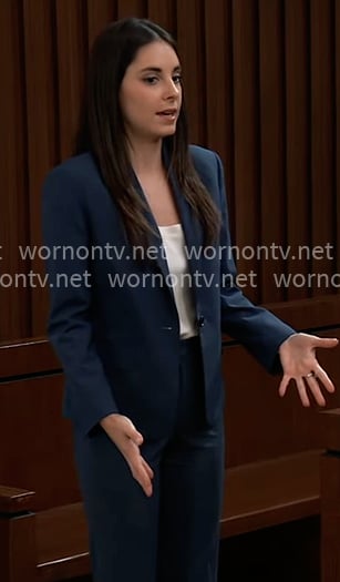 Molly's blue suit on General Hospital Molly's blue suit on General Hospital