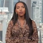 Mona's leopard print blouse on Extra Mona's leopard print blouse on Extra