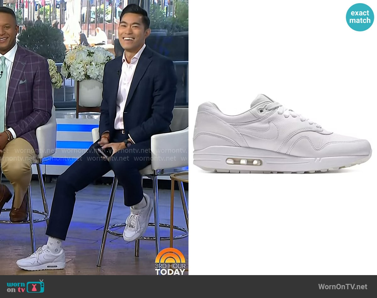 Brian Cheung's Nike shoes Brian Cheung's Nike shoes