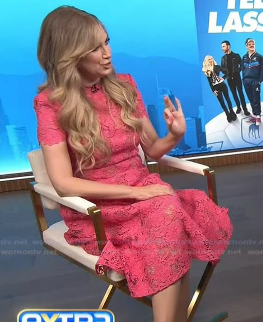 Nikki Novak’s pink lace dress on Extra