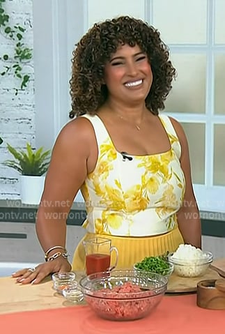 Omi Hopper’s yellow floral crop top on Today Omi Hopper’s yellow floral crop top on Today