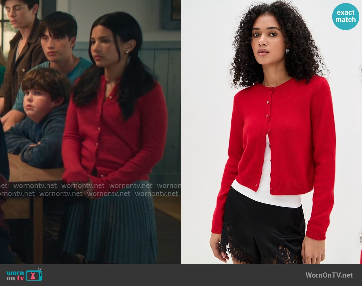 Reformation Clara Cashmere Crew Cardigan worn by Jackie Howard (Nikki Rodriguez) on My Life with the Walter Boys Reformation Clara Cashmere Crew Cardigan worn by Jackie Howard (Nikki Rodriguez) on My Life with the Walter Boys