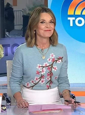 Savannah’s heart pendant chain necklace on Today