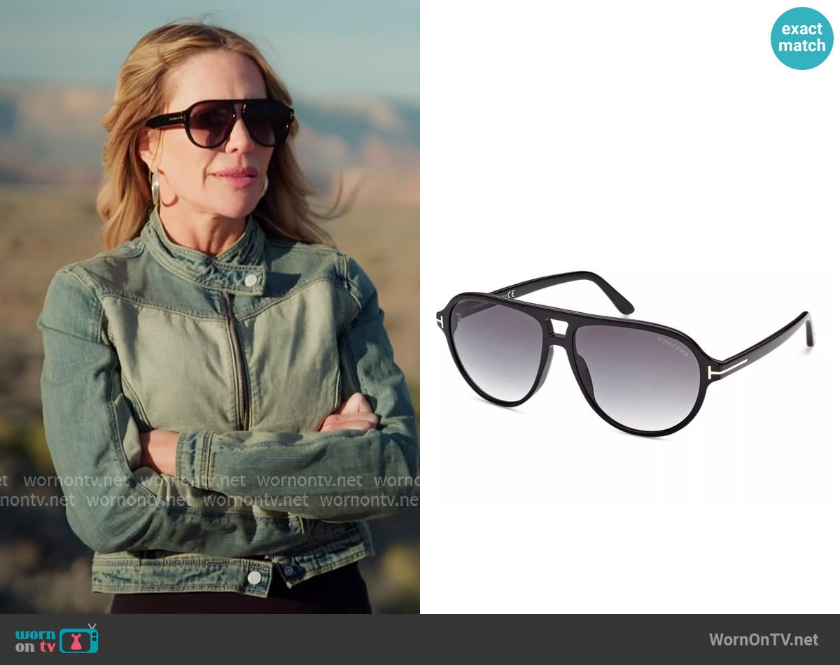 Jennifer's Tom Ford sunglasses Jennifer's Tom Ford sunglasses