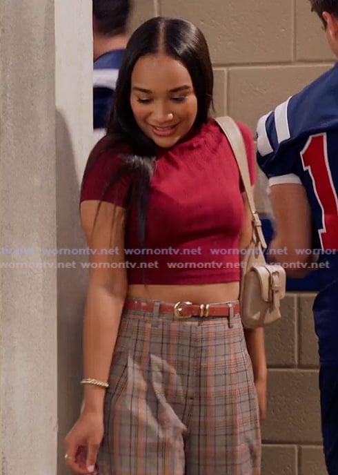 Tori's red ribbed top on All American