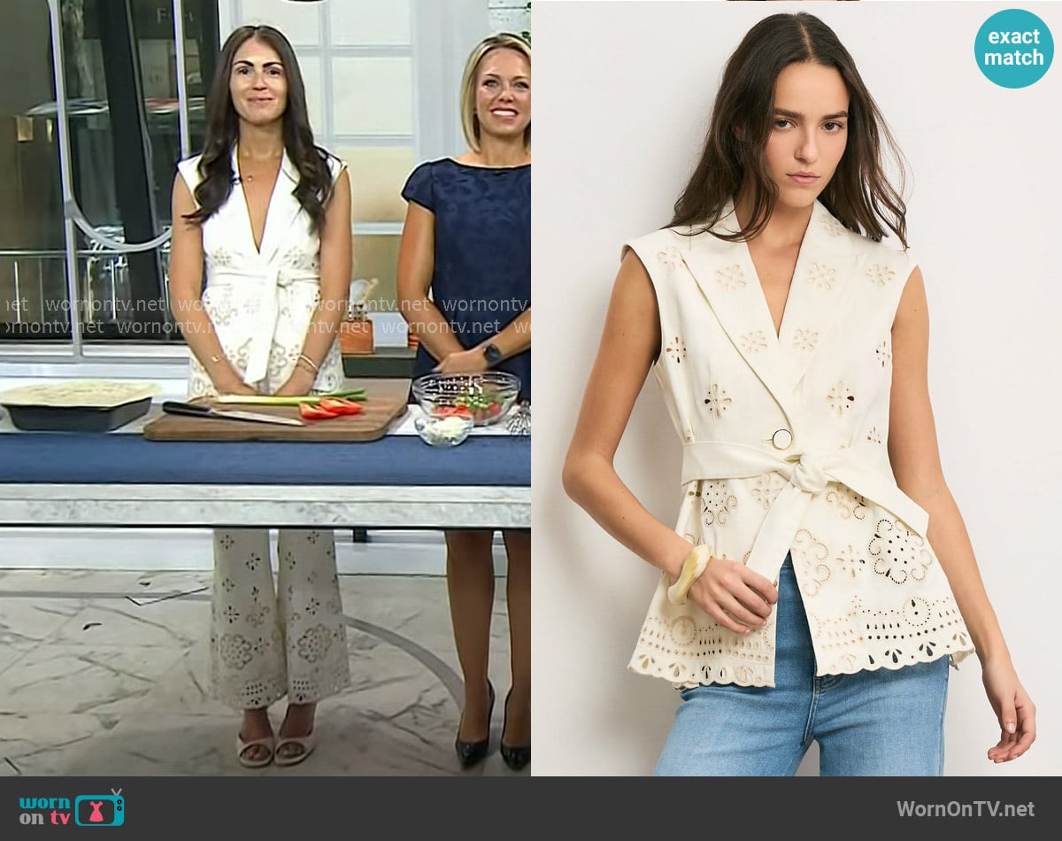 Rachel Mansfield's Veronica Beard top