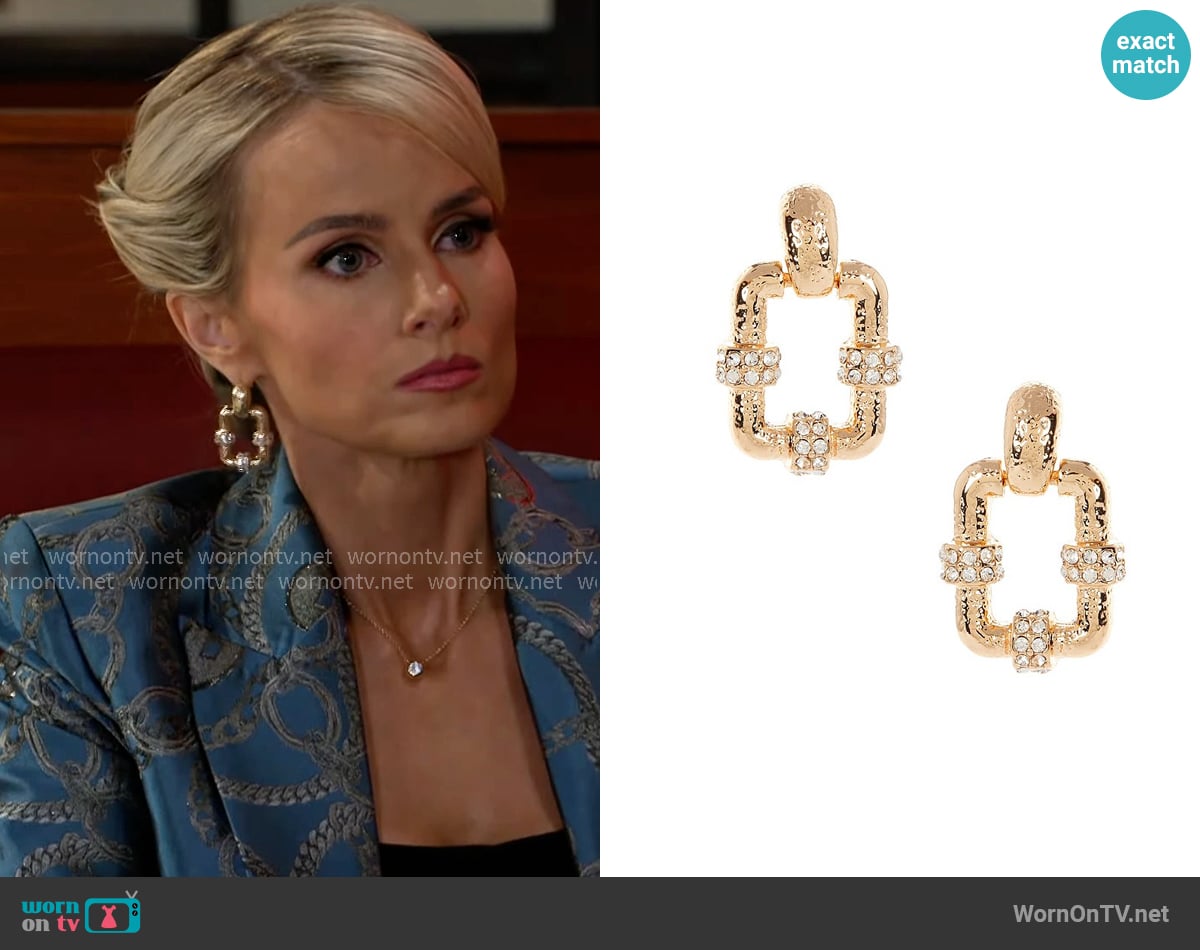 Vanessa's Anna & Ava earrings