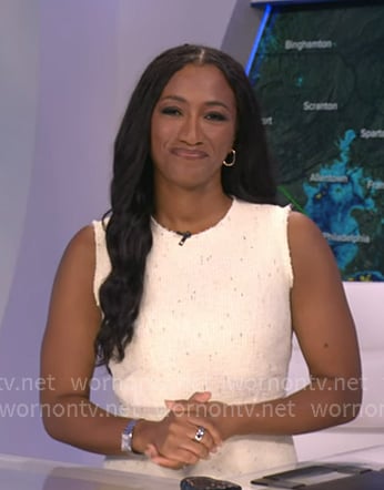 Brittany’s pale yellow tweed dress on Good Morning America Brittany’s pale yellow tweed dress on Good Morning America