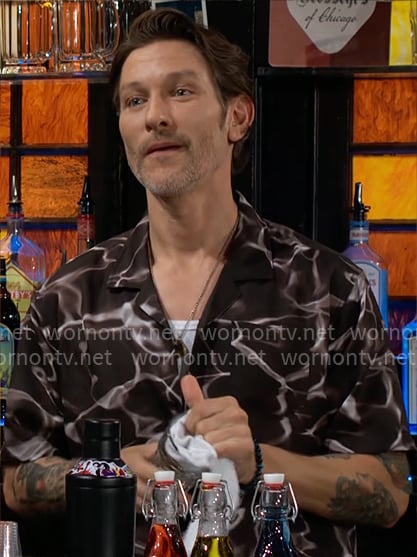 Daniel's black water print shirt on The Young and the Restless