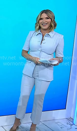 Jenna's slate blue short sleeve jacket and pants on Today