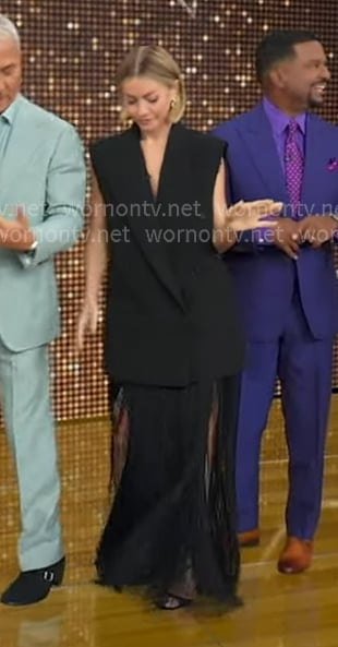 Julianne Hough’s black sleeveless blazer and fringed skirt on Good Morning America Julianne Hough’s black sleeveless blazer and fringed skirt on Good Morning America