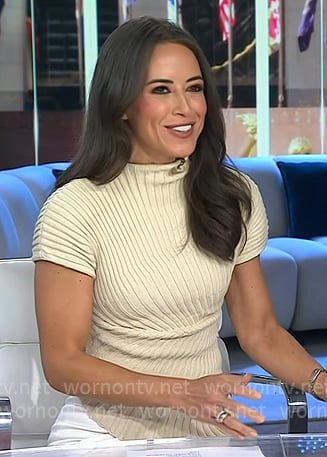 Kaylee’s beige ribbed asymmetric knit top on Today Kaylee’s beige ribbed asymmetric knit top on Today