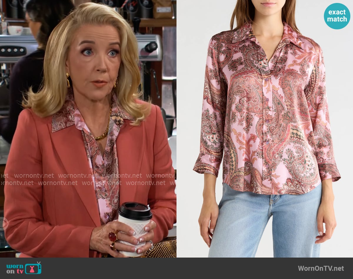 Nikki's L'Agence top