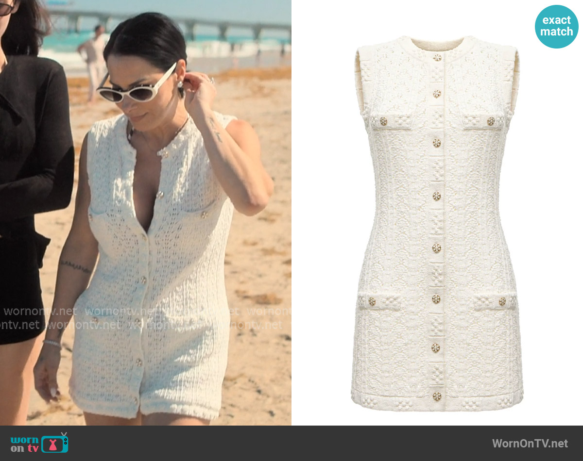 Maison Viure Como knitted mini white dress worn by Ashley Earle on Earle Meets World Maison Viure Como knitted mini white dress worn by Ashley Earle on Earle Meets World